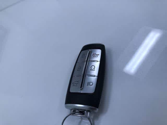 Thumbnail: 2023 Genesis GV70 - 34