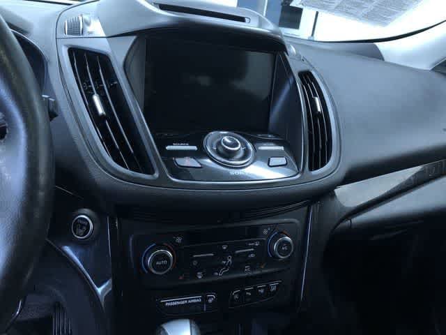 Thumbnail: 2017 Ford Escape - 28