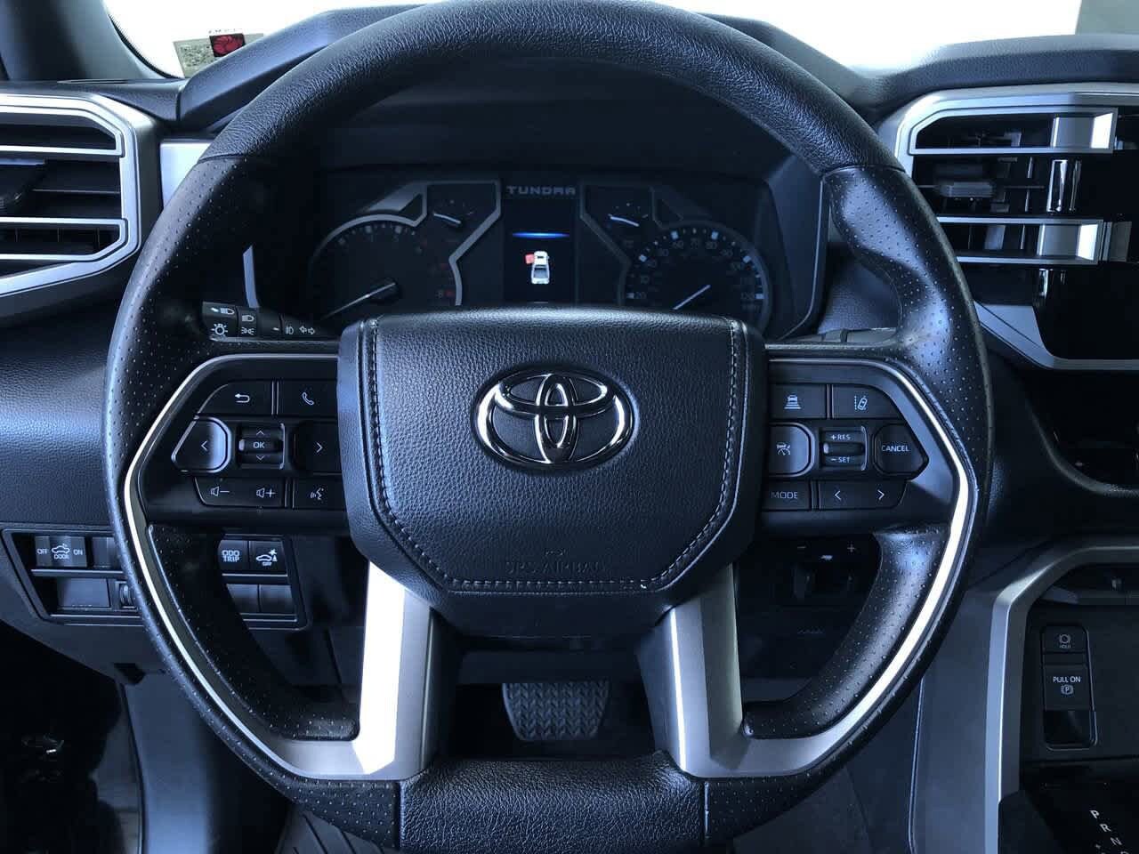 Thumbnail: 2025 Toyota Tundra - 18
