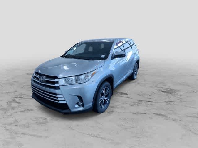 Thumbnail: 2019 Toyota Highlander - 6