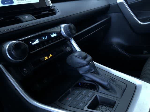 Thumbnail: 2025 Toyota RAV4 - 29