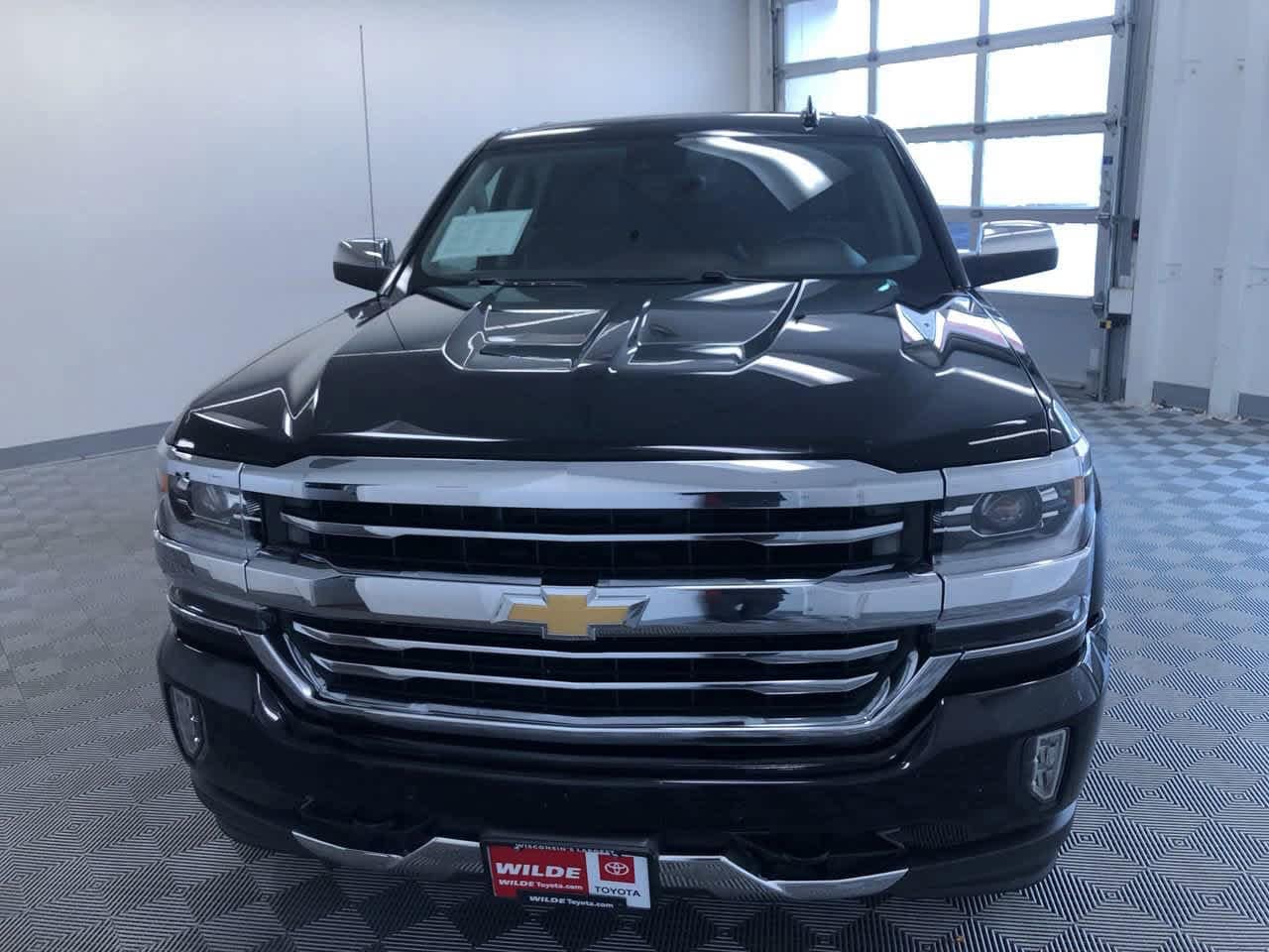 Thumbnail: 2017 Chevrolet Silverado 1500 - 8