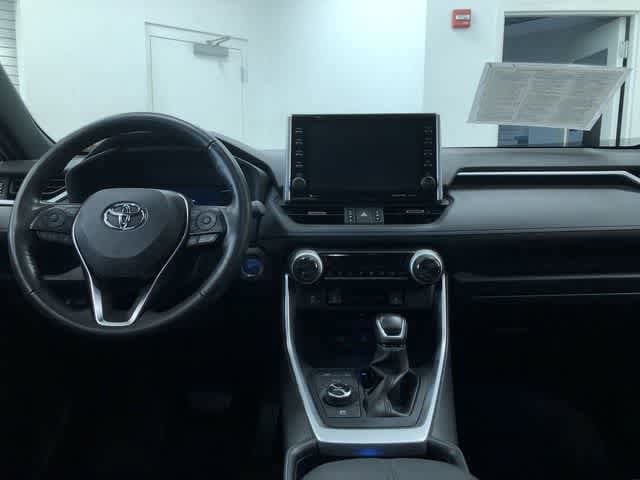 Thumbnail: 2022 Toyota RAV4 - 9