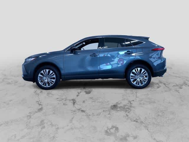 Thumbnail: 2023 Toyota Venza - 6
