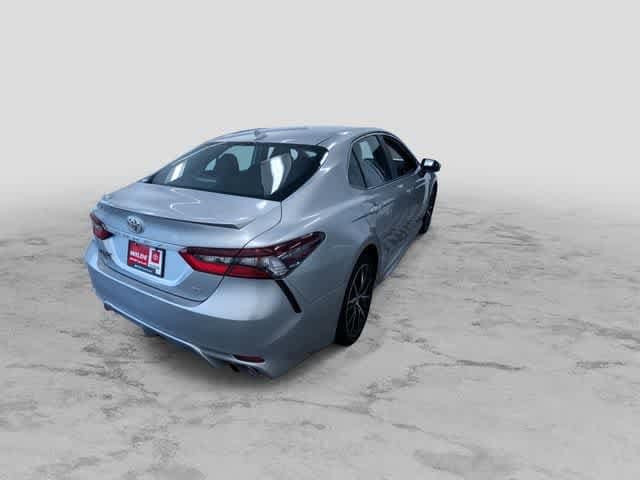 Thumbnail: 2024 Toyota Camry - 11