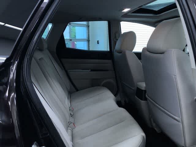 Thumbnail: 2011 Mazda CX-7 - 22