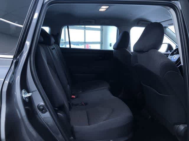 Thumbnail: 2024 Toyota Highlander - 23