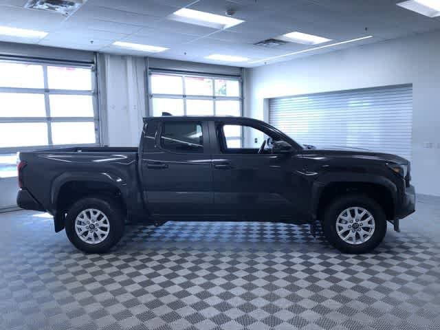 Thumbnail: 2025 Toyota Tacoma - 6