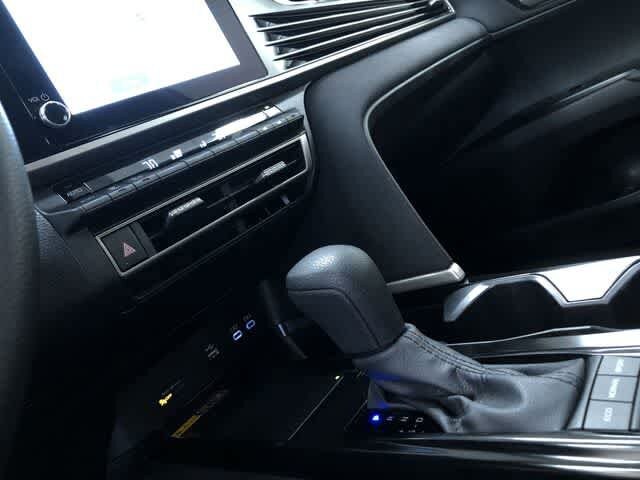 Thumbnail: 2025 Toyota Camry - 22