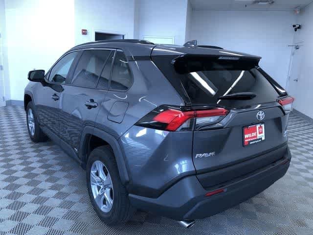 Thumbnail: 2025 Toyota RAV4 - 13