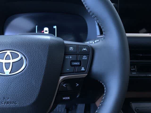 Thumbnail: 2026 Toyota Crown - 26