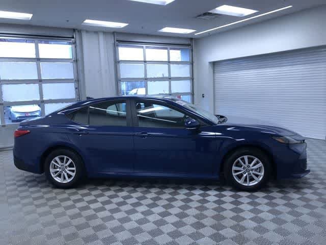 Thumbnail: 2025 Toyota Camry - 35