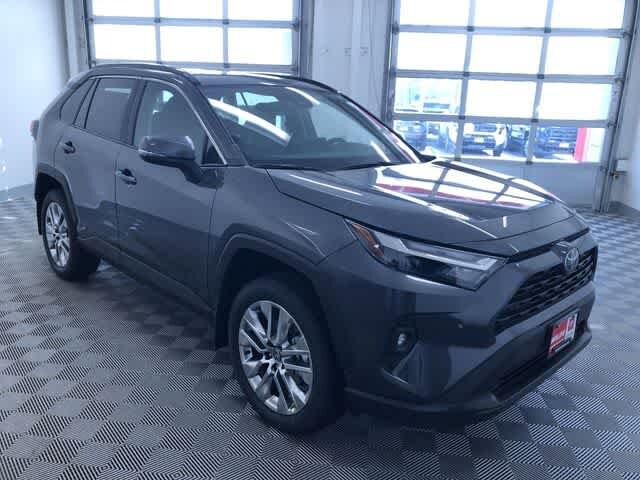 Thumbnail: 2025 Toyota RAV4 - 29