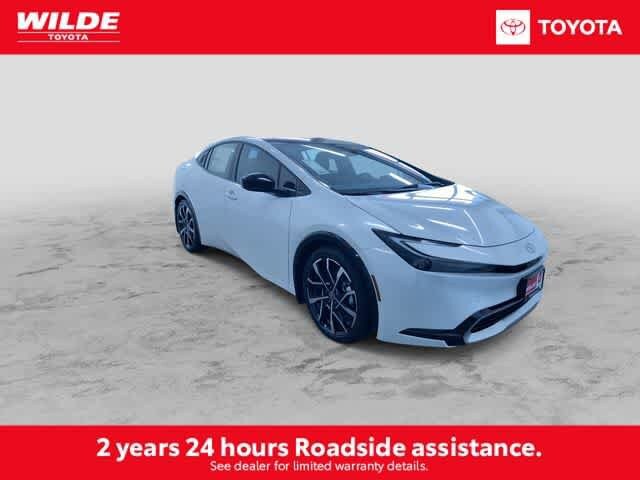 Thumbnail: 2026 Toyota Prius - 3