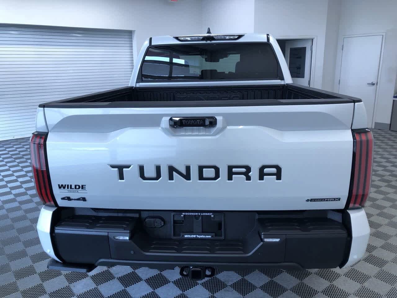 2025 Toyota Tundra Limited 5
