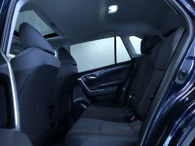 Thumbnail: 2025 Toyota RAV4 - 20