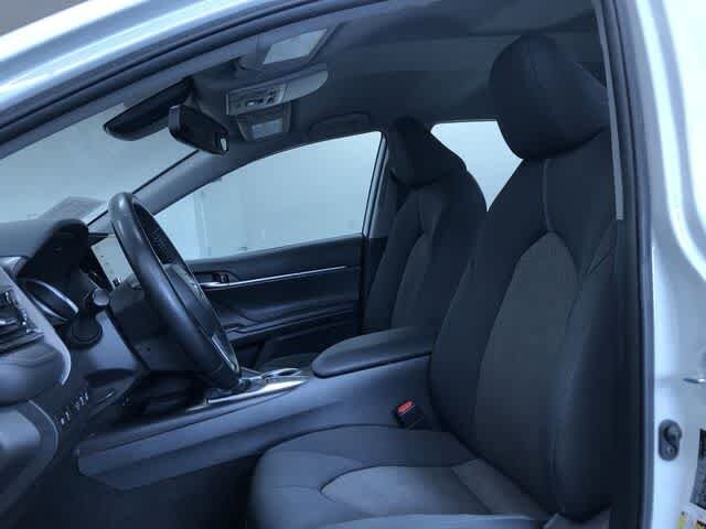 Thumbnail: 2022 Toyota Camry - 17