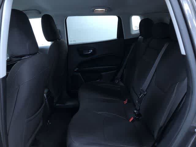 Thumbnail: 2019 Jeep Compass - 12