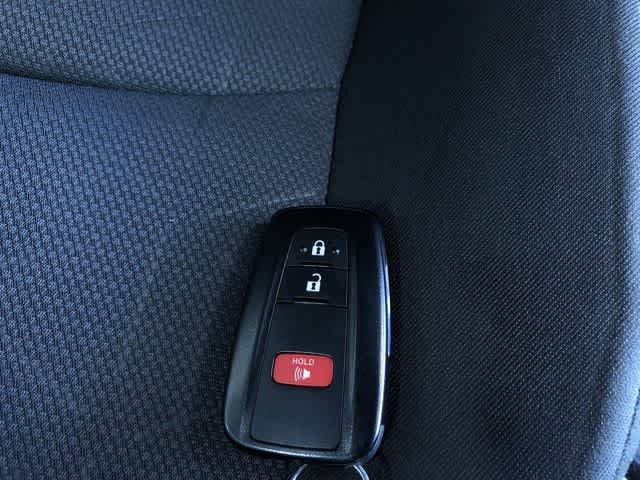 Thumbnail: 2025 Toyota RAV4 - 33