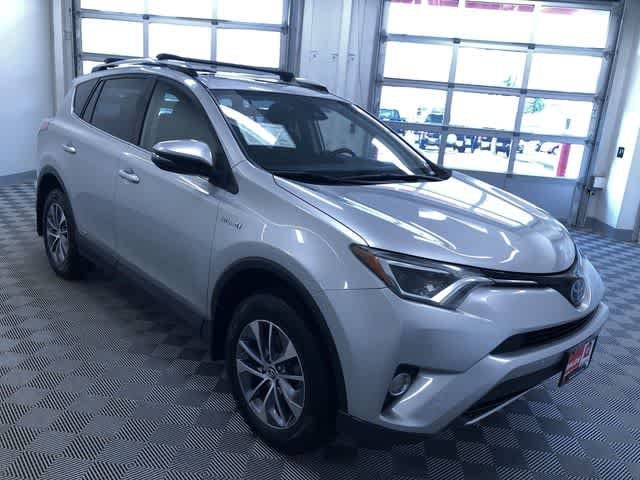 Thumbnail: 2016 Toyota RAV4 - 37