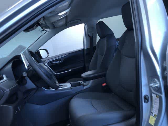 Thumbnail: 2025 Toyota RAV4 - 19