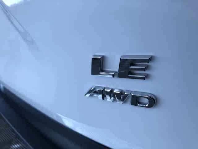 Thumbnail: 2025 Toyota RAV4 - 15