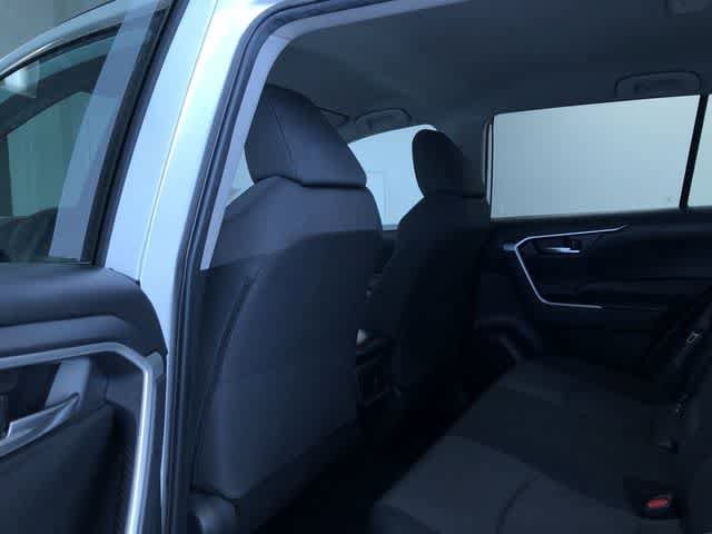 Thumbnail: 2024 Toyota RAV4 - 18