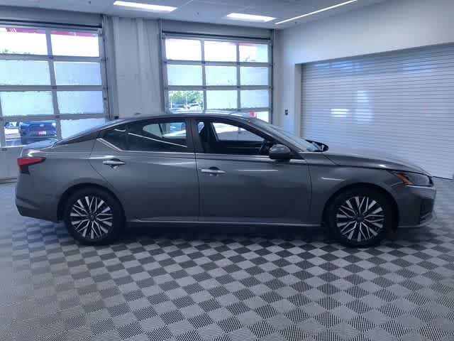 Thumbnail: 2023 Nissan Altima - 36