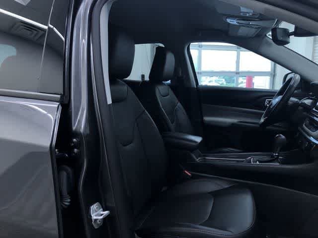 Thumbnail: 2022 Jeep Compass - 23