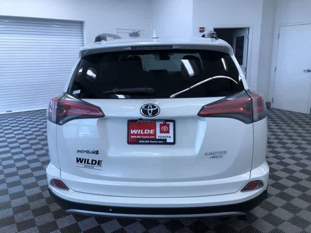 Thumbnail: 2017 Toyota RAV4 - 15