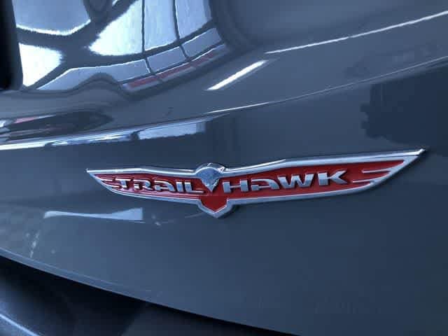 Thumbnail: 2022 Jeep Renegade - 16