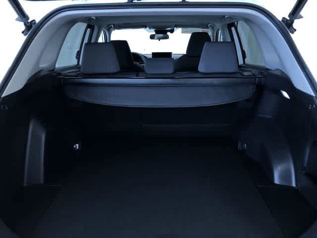 Thumbnail: 2023 Toyota RAV4 - 31