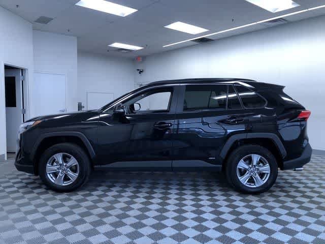 Thumbnail: 2025 Toyota RAV4 - 12