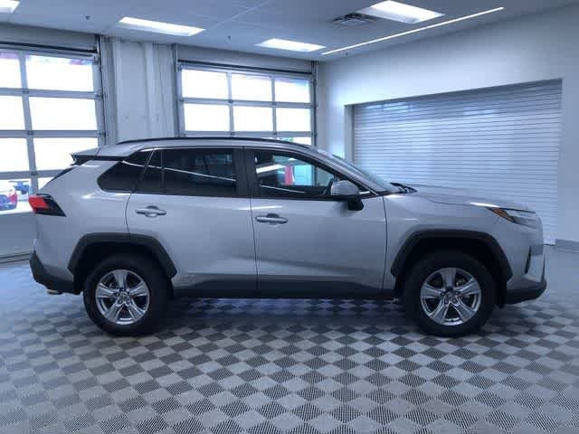 Thumbnail: 2025 Toyota RAV4 - 35