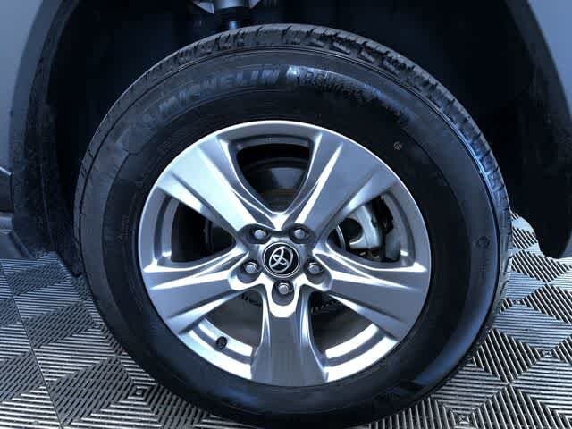 Thumbnail: 2025 Toyota RAV4 - 16