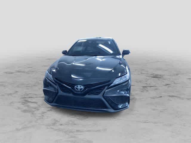 Thumbnail: 2022 Toyota Camry - 4