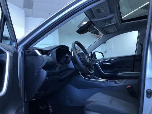 Thumbnail: 2025 Toyota RAV4 - 10