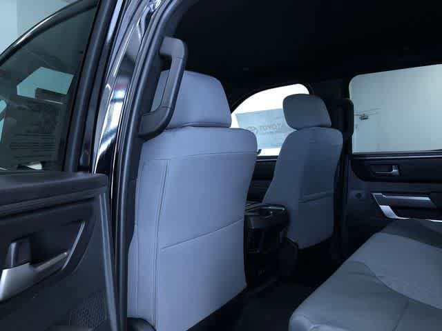 Thumbnail: 2025 Toyota Tundra - 14