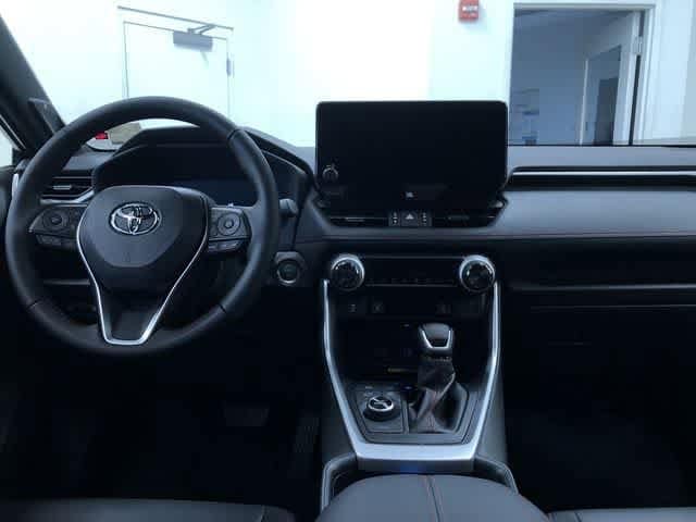 Thumbnail: 2025 Toyota RAV4 - 17