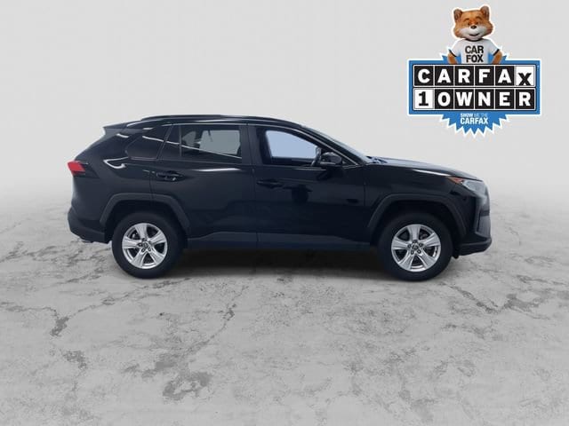 Used 2021 Toyota RAV4 XLE with VIN 2T3P1RFV7MC238434 for sale in West Allis, WI