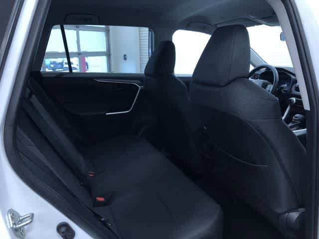 Thumbnail: 2025 Toyota RAV4 - 21