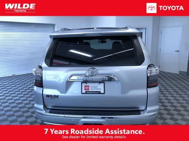 Thumbnail: 2017 Toyota 4Runner - 5