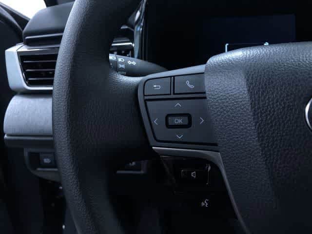 Thumbnail: 2025 Toyota Camry - 25