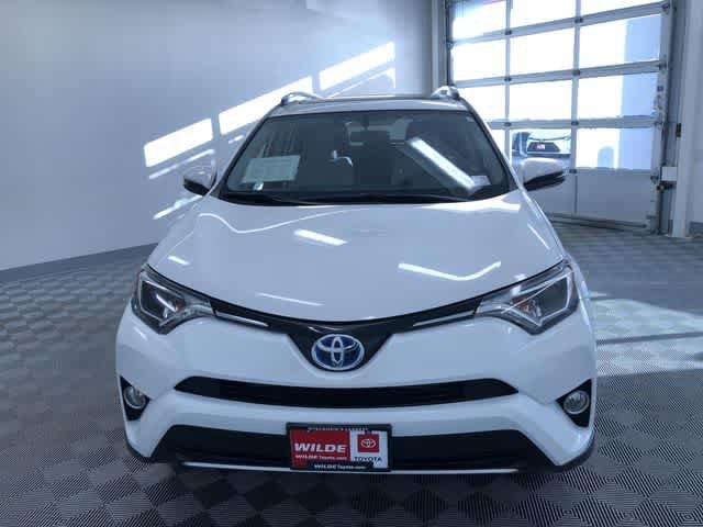 Thumbnail: 2016 Toyota RAV4 - 14