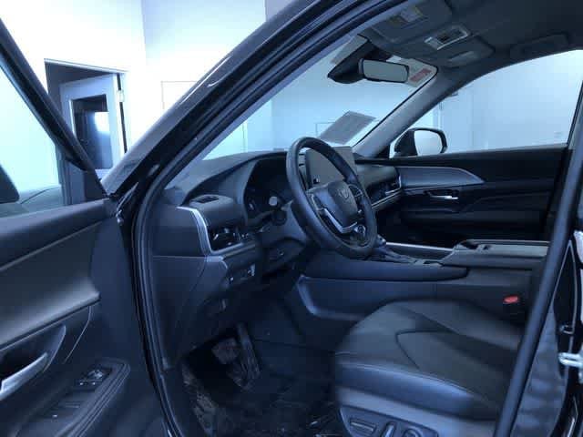 Thumbnail: 2025 Toyota Grand Highlander - 12