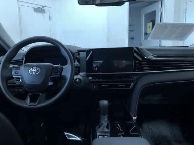 Thumbnail: 2025 Toyota Camry - 18