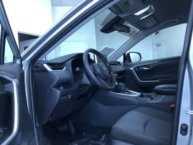 Thumbnail: 2025 Toyota RAV4 - 10