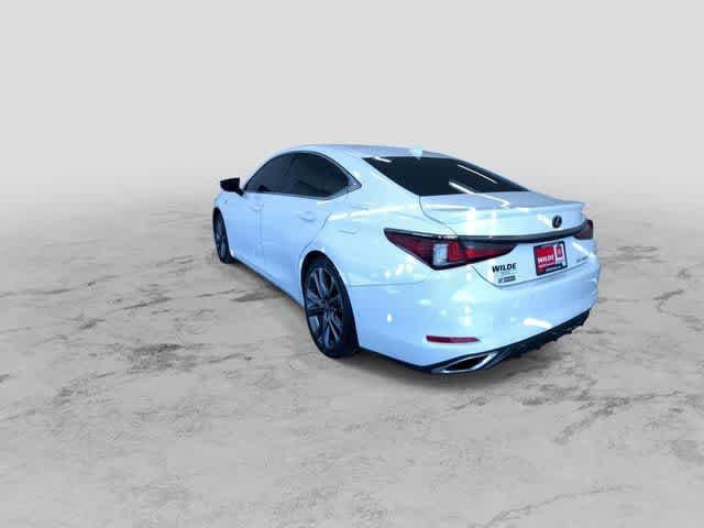 Thumbnail: 2019 Lexus ES - 8