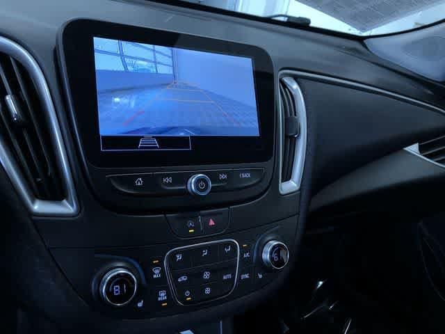 Thumbnail: 2024 Chevrolet Malibu - 20