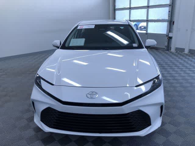 2026 Toyota Camry LE - Photo 14